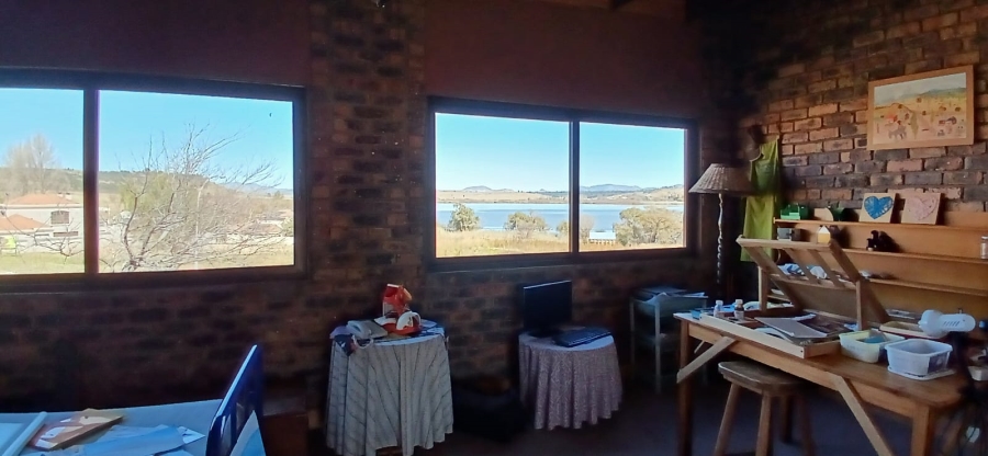 5 Bedroom Property for Sale in La Provance Free State